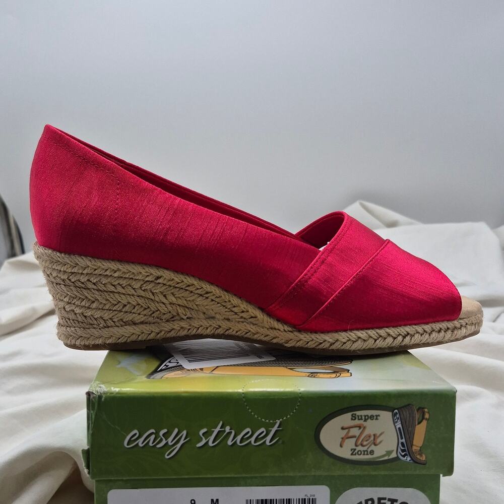 NEW Easy Street Jasper red Thai Silk Open Peep Toe Espadrille Wedge Sandal sz 9